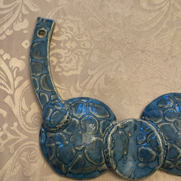 Bikini top wall ornament. - Picture 5 of 7
